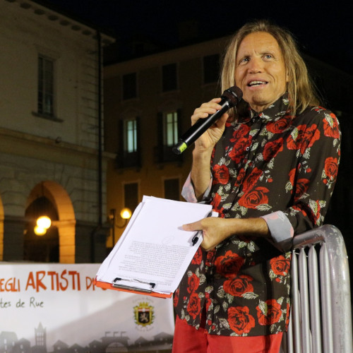 Carlo Benvenuto, presentatore del Festival degli Artisti di Strada